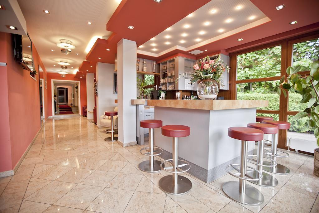 Wuermtaler Gaestehaus เกรเฟลฟิง ภายนอก รูปภาพ